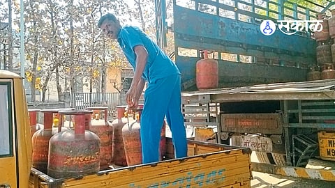 Parbhani Gas Booking Trouble