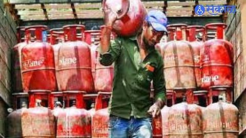 Commercial Gas Crisis in Ambegaon Threatens Livelihood of Thousands