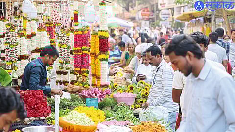 Gudi Padwa Boosts Retail in Pune; Shoppers Flock for Gold, Gadgets, and Vehicles
