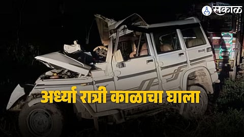 A severely damaged Bolero car after crashing into a roadside tree in Agra, resulting in the death of five family members returning from Kaila Devi Temple.