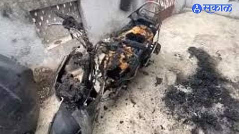 Rage Incident in Pune: Husband Held for Torching Wife’s Vehicle
