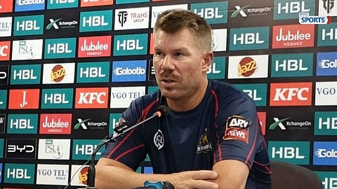 David Warner Mocks Shaheen Afridi’s Behaviour at PSL Press Conference