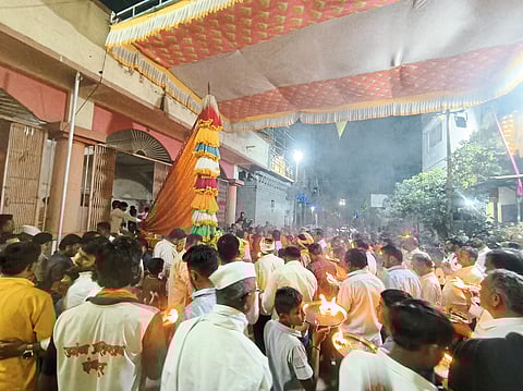 इंदापुरात शंभू महादेव कावडीची महाआरती
