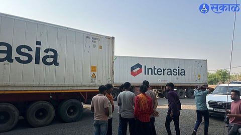 Three Containers with 120 Ton Beef Caught on Jalna–Sambhajinagar Route