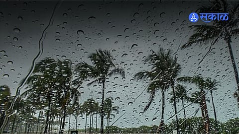 Dark clouds with lightning over Maharashtra as IMD issues yellow alert for thunderstorms and rain in multiple districts.