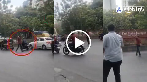 Thane Mentally Unstable Man attack on vehicles