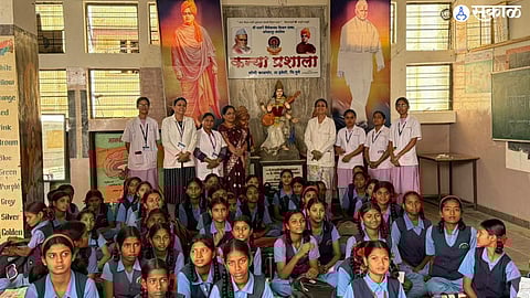 A Platform for Dialogue: Bridging the Gap Between Health Education and School Students