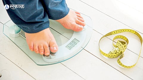 "पाठदुखीने बेजार आहात? आधी वजन काट्यावर उभं राहा!" कण्याचं आरोग्य जपण्यासाठी डॉ. अजय कोठारी यांचा मास्टर प्लॅन.