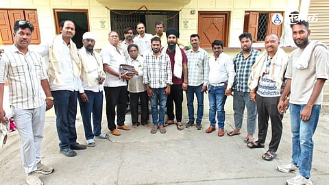 "पंधरा लाखांचा मोह टाळला!" पत्रकार शंकर कंगोरे यांच्या प्रामाणिकपणाची नांदेड जिल्ह्यात मोठी चर्चा.