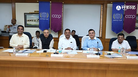 "सहकार २.० : आता रोबोटिक्स आणि एआयचा काळ!" महाराष्ट्राच्या सहकार क्षेत्राचा कायापालट होणार; तरुणांसाठी मोठी घोषणा.