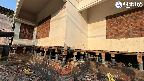 House elevated by four feet using hydraulic jack technology in Shamaravnagar