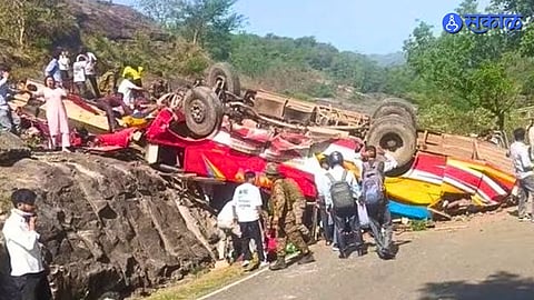 Major Bus Accident in Kashmir Leaves 15 Dead Many Injured