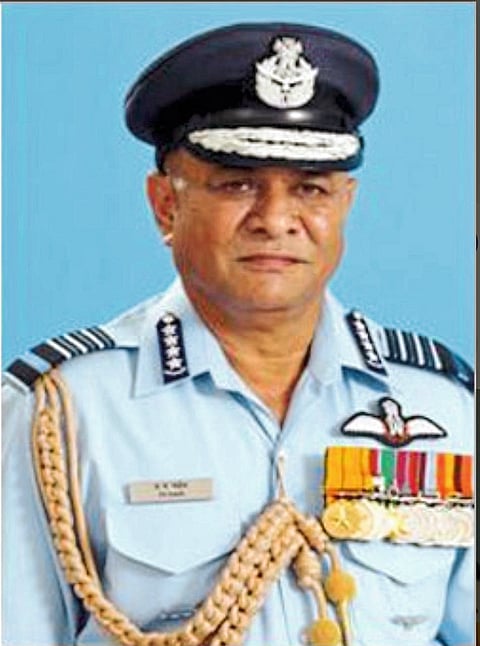 निवृत्त वायूदल प्रमख प्रदीप नाईक