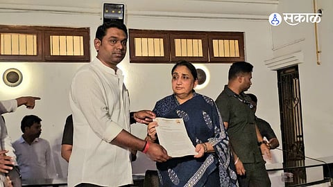 "ॲड. नाझेर काझींना विधान परिषदेवर संधी द्या! आमदार मनोज कायंदे यांच्या नेतृत्वाखाली बुलढाण्यातील शिष्टमंडळ बारामतीत; सुनेत्रा पवारांकडून सकारात्मक निर्णयाचे आश्वासन"