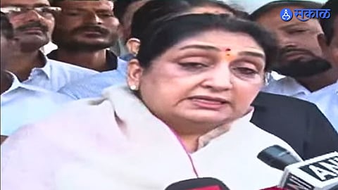 Sunetra Pawar Reaction During Baramati Voting Draws Attention