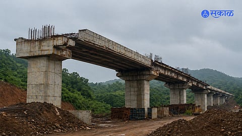 Kolhapur Ratnagiri Highway bridge construction stopped