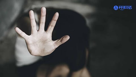 Kolhapur crime news women doctor rape case