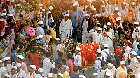 वैष्णवांचा मेळा पुण्यनगरीत