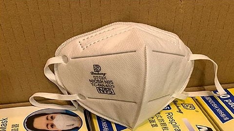 मुंबईत एन-95 मास्कचा तुटवडा? किमतीवरील नियंत्रणामुळे कंपन्यांचा निर्मितीस नकार
