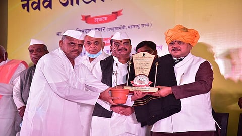 संतसाहित्य संमेलनास अनुदान सरकारकडे आग्रह धरू; प्रवीण दरेकर यांची ग्वाही