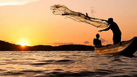 राज्यातील मत्स्यव्यवसाय वाढीसाठी नाबार्ड व केंद्र शासनाबरोबर त्रिपक्षीय करार