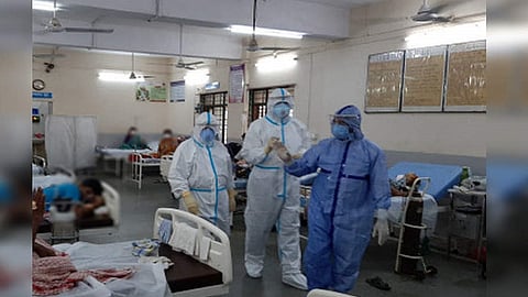 Unmasking Happiness | राज्यातील 50 टक्के कोरोना मृत्यू सहव्याधींनी; 46.7 टक्के जणांचा उच्च रक्तदाबाने मृत्यू