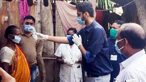 माझं कुटुंब,माझी जबाबदारी अभियानातून लोकप्रतिनिधींचा काढता पाय; आशा स्वयंसेवकांकडे ढकलली जबाबदारी