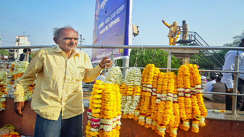 वयाची सत्तरी गाठलेले हबीबमामू