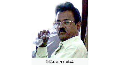 मौजे सांगावचा तलाठी कांबळे लाच घेताना जाळ्यात