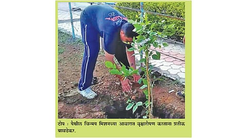 वडिलांच्या 56 वयाइतकी लावली झाडे!