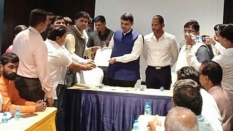 'सुधारित विकास आराखडा समिती कार्यान्वित करा'