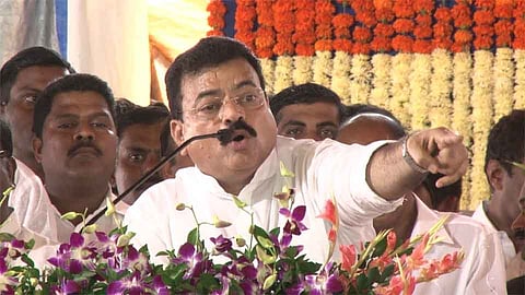 कोकणसाठी हवे स्वतंत्र विद्यापीठ - भास्कर जाधव