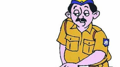 दाेन हजार रुपये घेताना पाेलिसाला पकडले