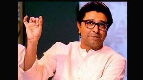 किल्ले भाड्याने देण्याच्या विषयावर अखेर बोलले राज ठाकरे!