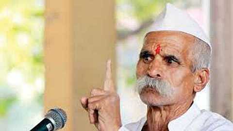 sambhaji bhide demand for suspended to sanjay raut his post