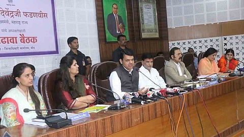 परिस्थितीनुसार दावणीला आणि छावणीला चारा देणार - मुख्यमंत्री