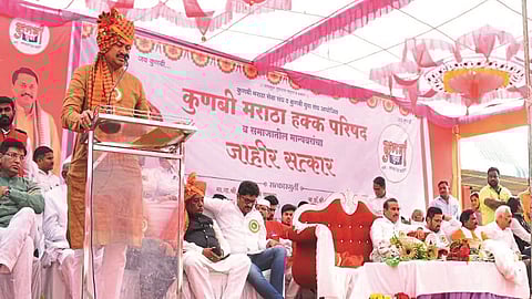 जालना : कुणबी मराठा हक्क परिषदेत रविवारी बोलताना विधानसभा अध्यक्ष नाना पटोले. यावेळी आरेाग्यमंत्री राजेश टोपे, आमदार कैलास गोरंट्याल, राहुल पाटील, अर्जुन खोतकर, डॉ.बबनराव तायवाडे आदी.