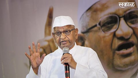 Anna's fast for farmers at Ralegan Siddhi