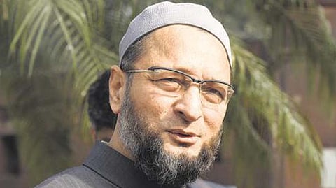 asaduddin owaisi reaction on modi modi chants in front of him in surat gujrat politics