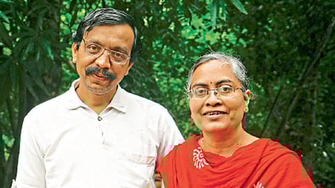 डॉ. आशिष व डॉ. कविता सातव.