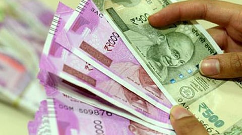 Rich people in Mumbai