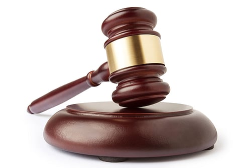 न्यायालये गतीमान