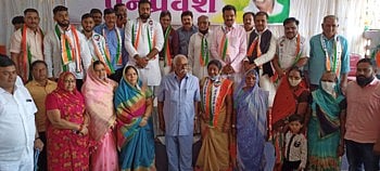 दोंडाईचा येथील देशमुख गट पुन्हा राष्ट्रवादीत !