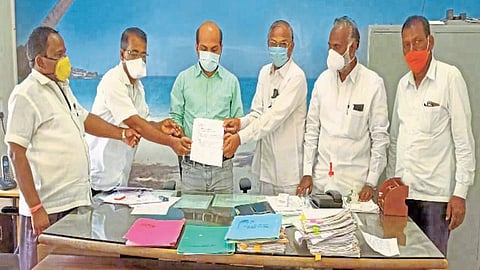 राज्य सरकारने धनगर-धनगड असा भेद चालवलाय : फलटण धनगर समन्वय समितीचा आरोप