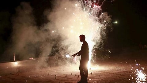 Ban on fire crackers in nagpur this diwali