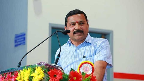 Dilip Swami Solapur Zp CEO