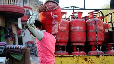 Gas-Delivery-Boy