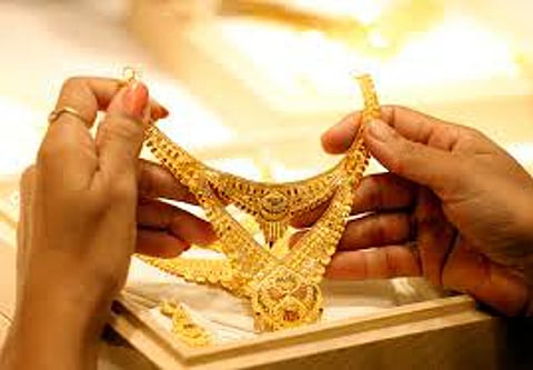 Gold seller