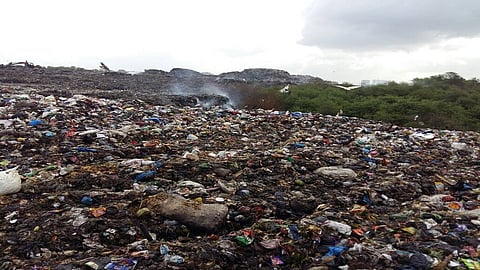 ठाणे पालिकेची कचरा कोंडी कायम