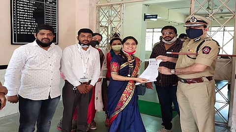 Implement Disha Act in the state to prevent hathras nashik news